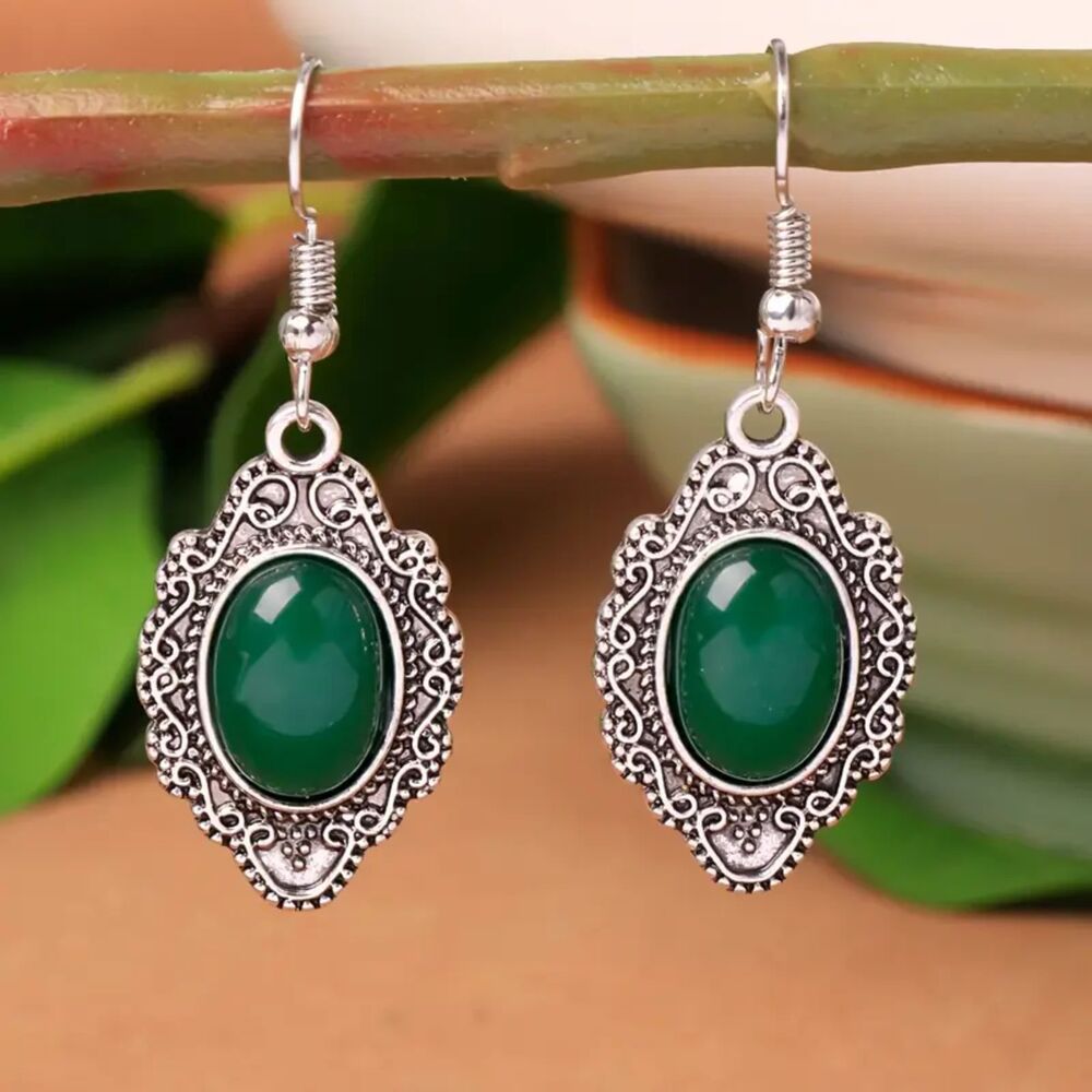 Oval Green Gemstone Silver Drop Pendant Earrings Dangle Filigree Charm Retro